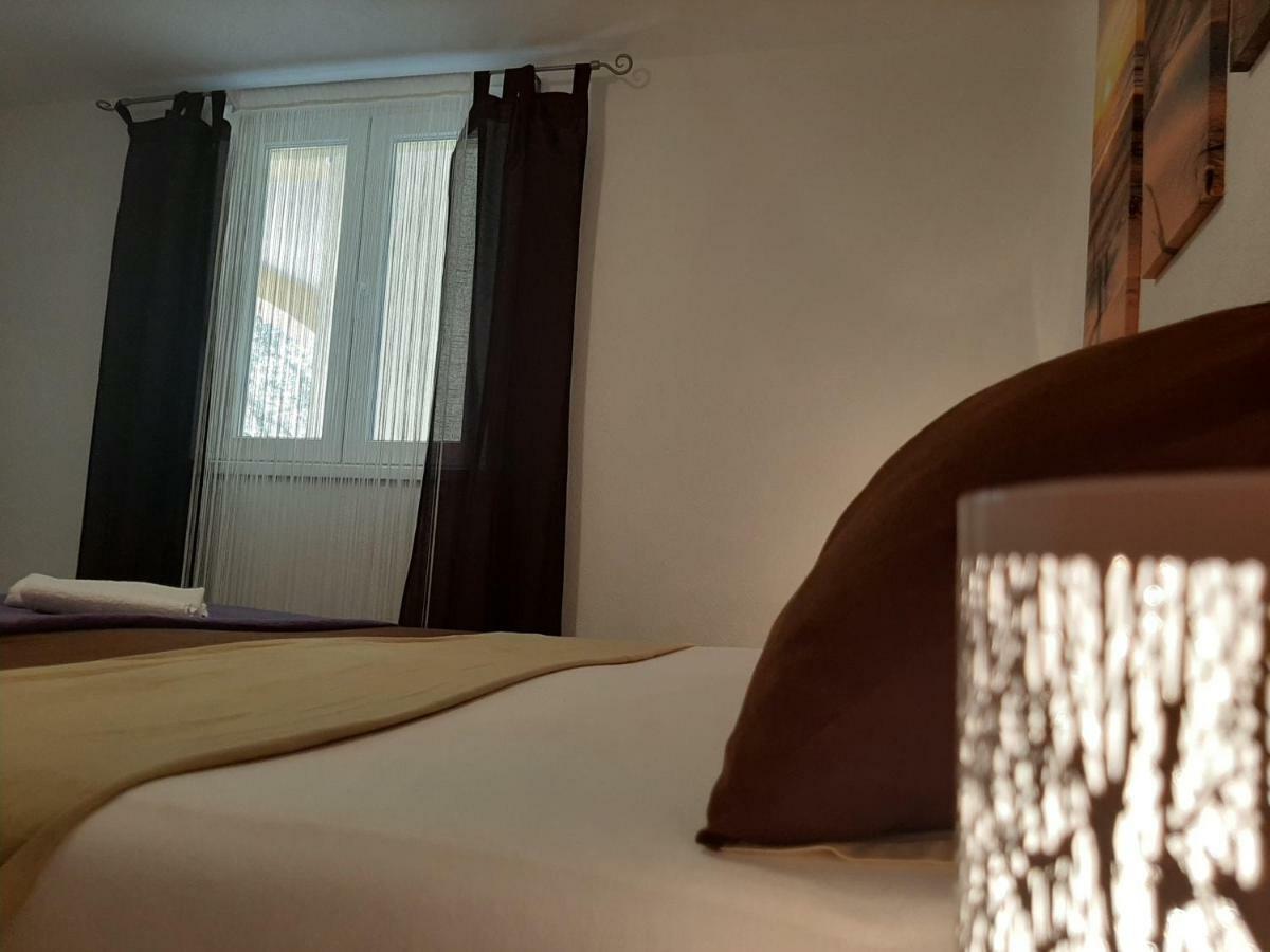 Apartmani Klaric 扎达尔 外观 照片