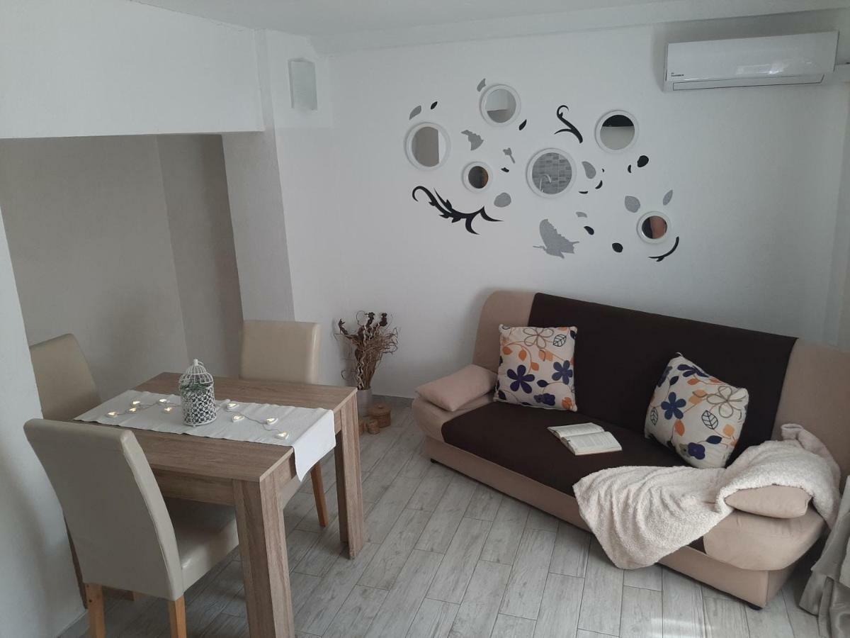 Apartmani Klaric 扎达尔 外观 照片
